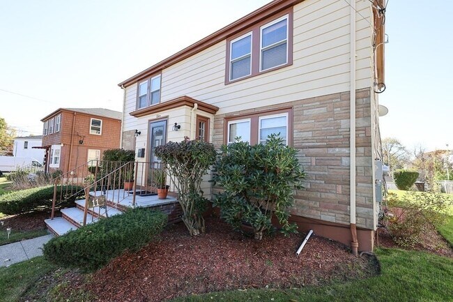 Building Photo - 11 Cragmere Terrace