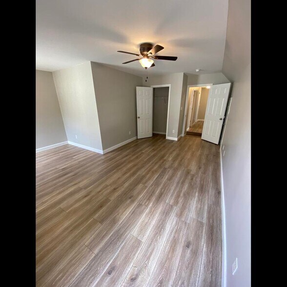Building Photo - 9934 Gray Dove Ct