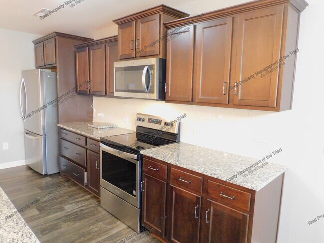 Building Photo - 5023 Brahman Trail