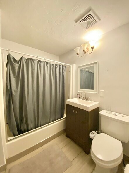 Building Photo - 55 Dudley St