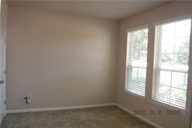 Building Photo - 1025 Fred Couples Ct