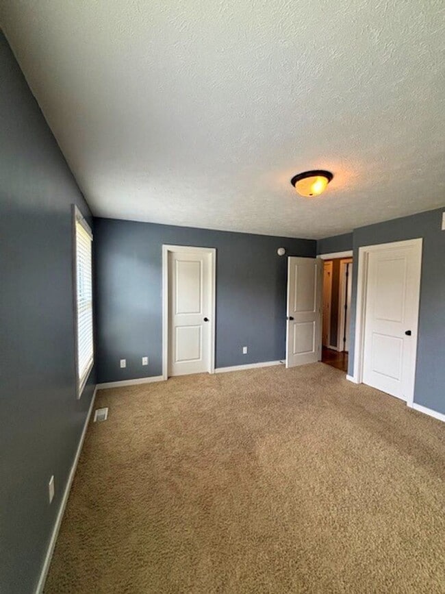 Building Photo - 3780 Timberlake Ct SE