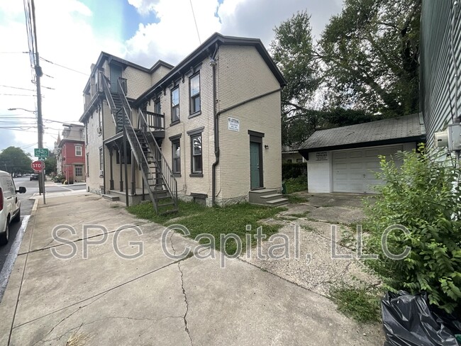 Building Photo - 203 W North St