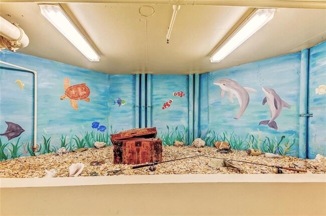 Building Photo - 690 Island Way