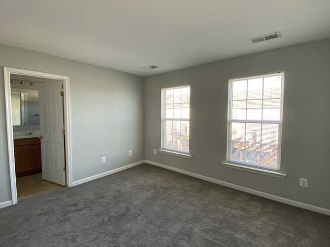 Building Photo - 30 Scholarship Ln