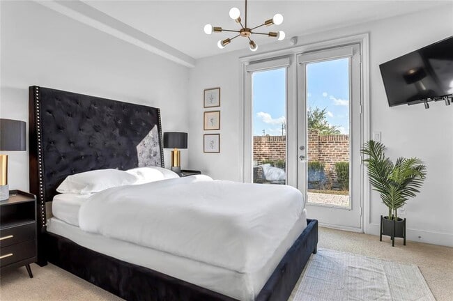 Building Photo - 4128 Willowbend Blvd