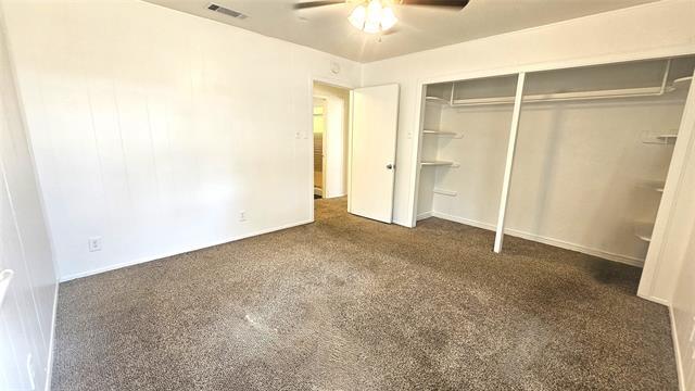 Building Photo - 2621 N Locust St