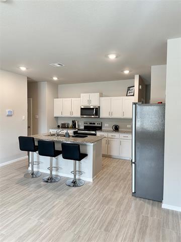 Building Photo - 3065 Strawberry Farm Ln