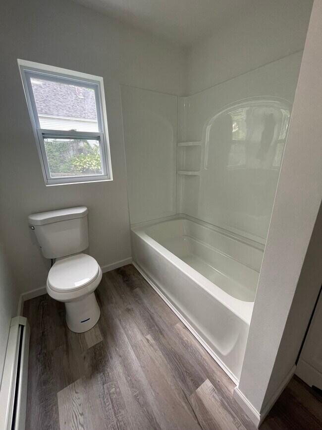 Building Photo - 23 Taylor St