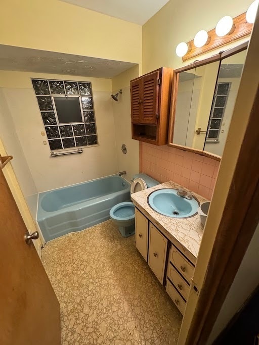 Building Photo - Charming 3 Beds 3 Baths Home in Bexley