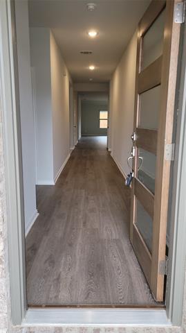 Building Photo - 556 Meadow Run Dr