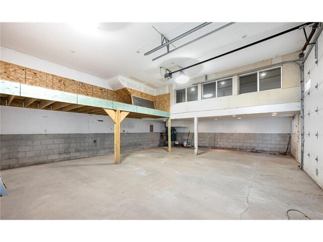 Building Photo - 10085 Scandia Trail N