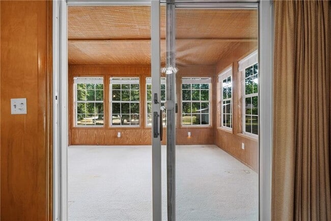 Building Photo - Nice 3 bedroom 2 bath home in North Fayetteville