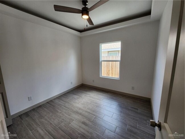 Building Photo - 23 Frio Ave