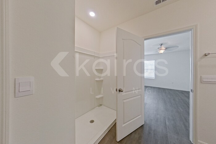 Building Photo - 31981 Katelin Cir