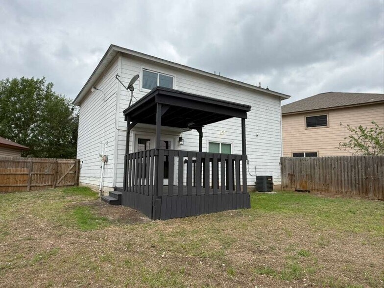 Building Photo - 6414 Kensinger Pass