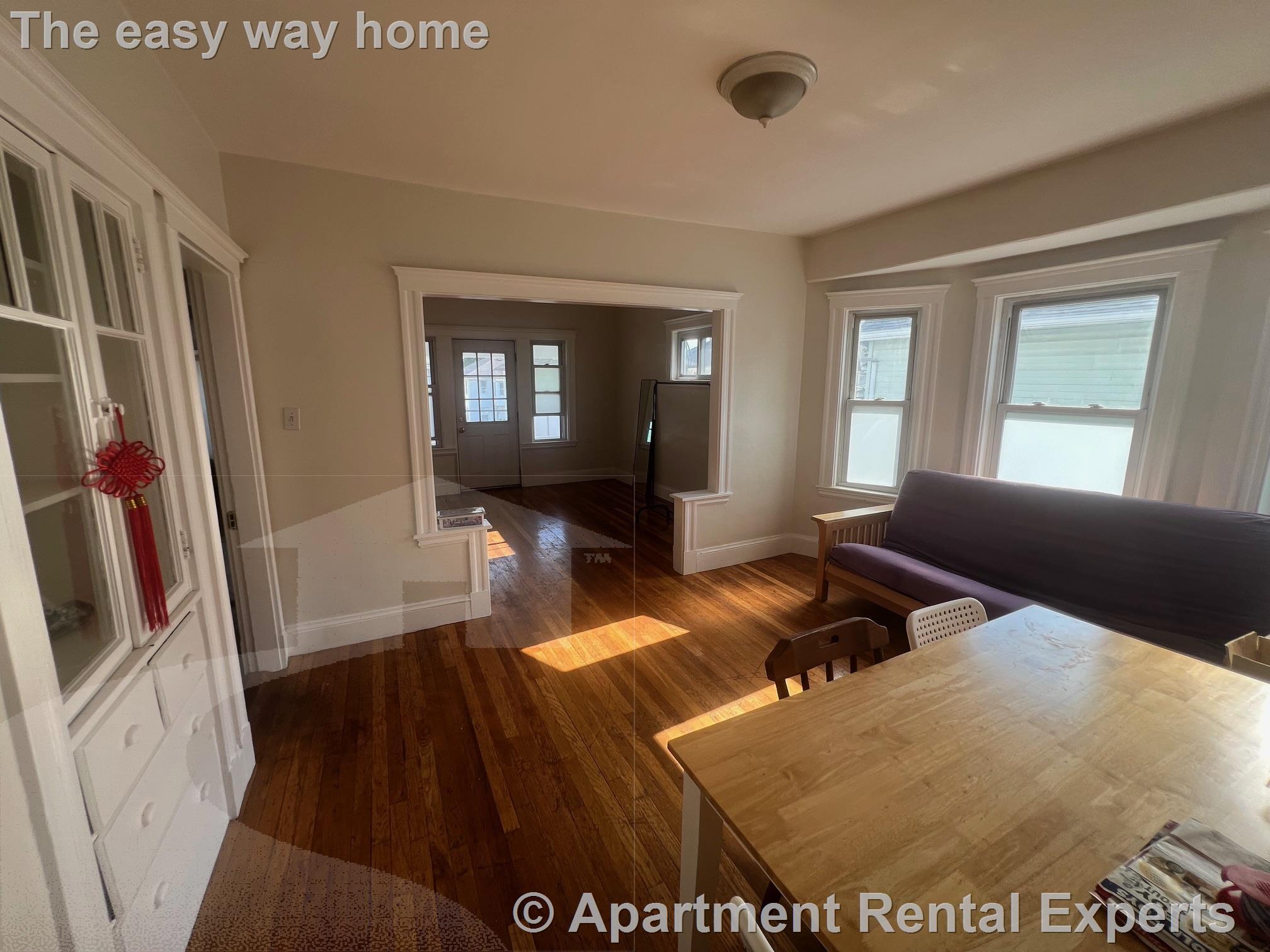 Building Photo - 73 Frederick Ave