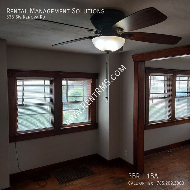 Building Photo - 638 SW Kenova Rd