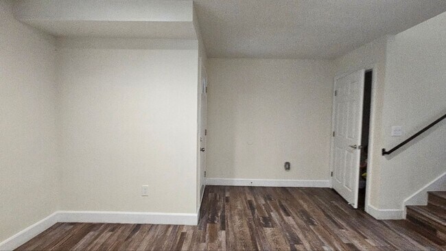 Building Photo - 23(1456,1458)