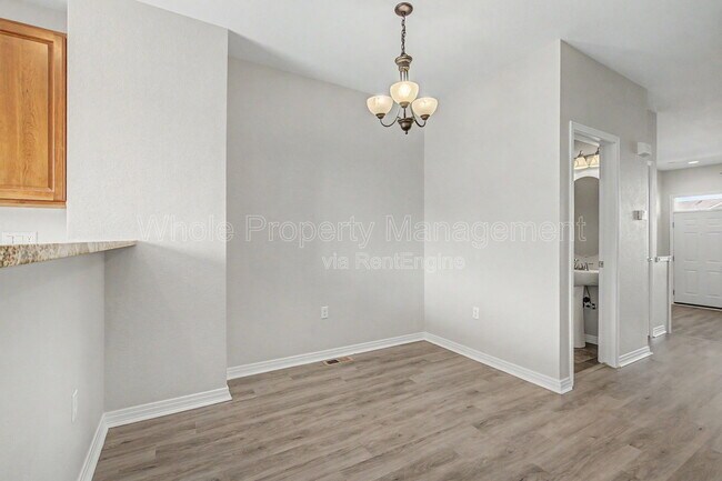 Building Photo - 9558 Pearl Cir