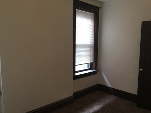 Building Photo - 3024 Miami St