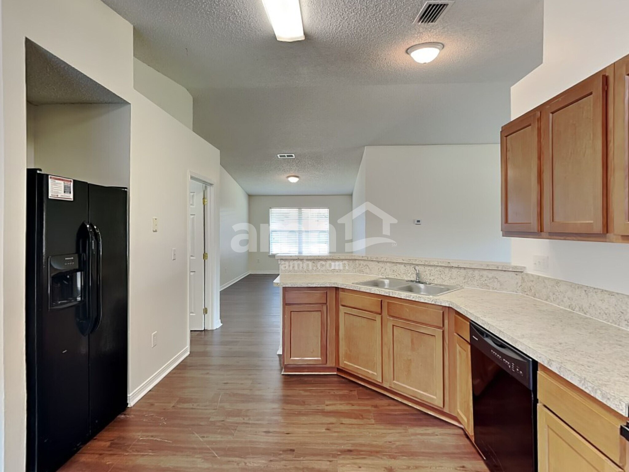 Building Photo - 7319 Bunker Ct