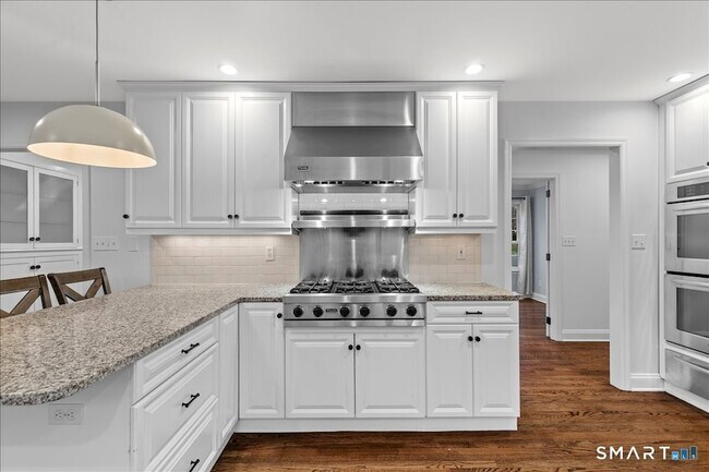 Building Photo - 116 Scarlet Oak Dr