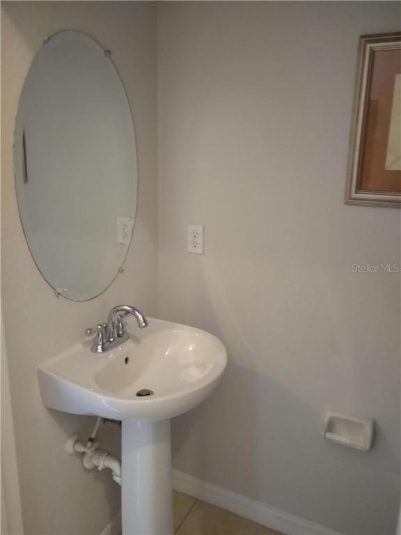 Building Photo - 2431 Caravelle Cir
