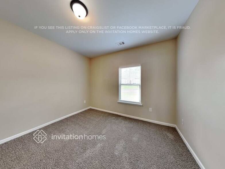 Building Photo - 150 Forrest Hills Dr