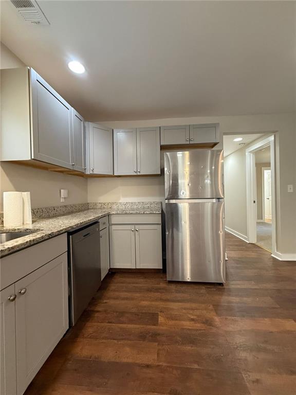 Building Photo - 221 Sheppard Pl