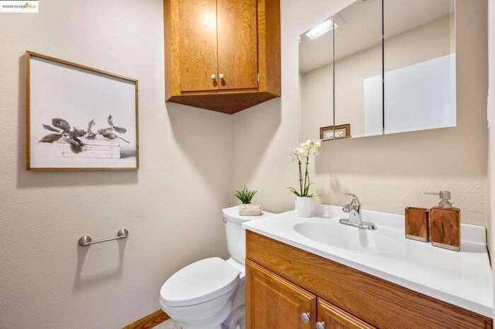 Building Photo - 20674 Forest Ave