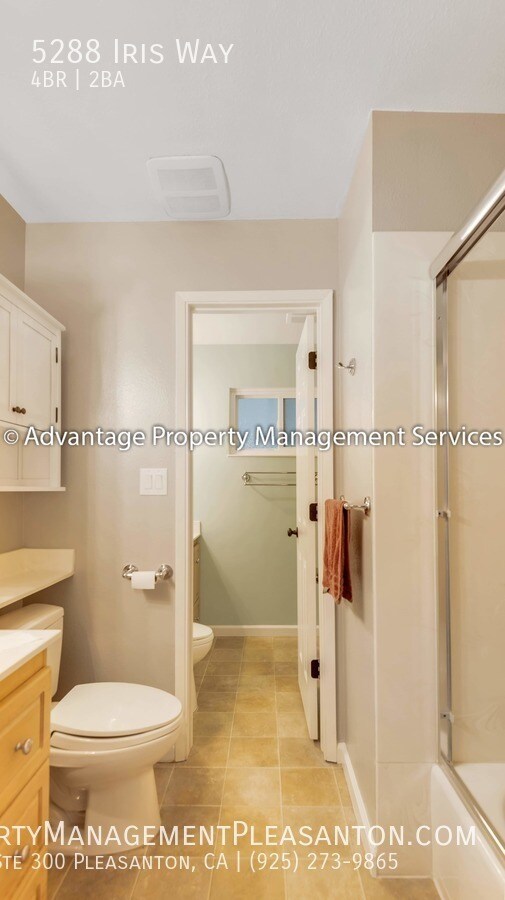 Building Photo - Single Story, 4 bed, 2 bath,  1196 sq ft home