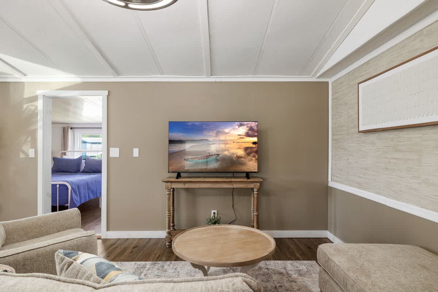 Building Photo - 10034 Hamp Dr