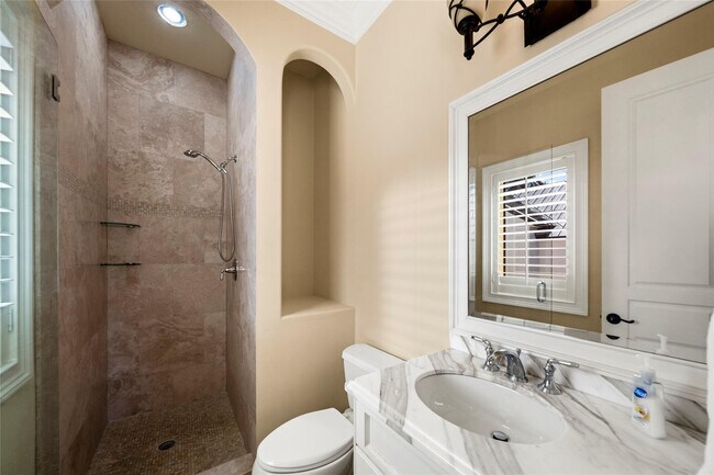 Building Photo - 510 San Marco Dr