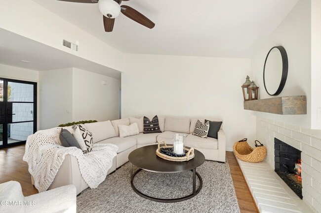 Building Photo - 1501 Valecroft Ave