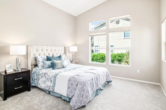 Building Photo - Beautiful 3 Bed, 3 Bath Condo for Rent in Livermore, CA