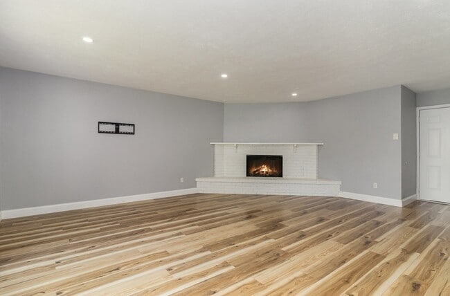 Building Photo - 5204 Worley Dr