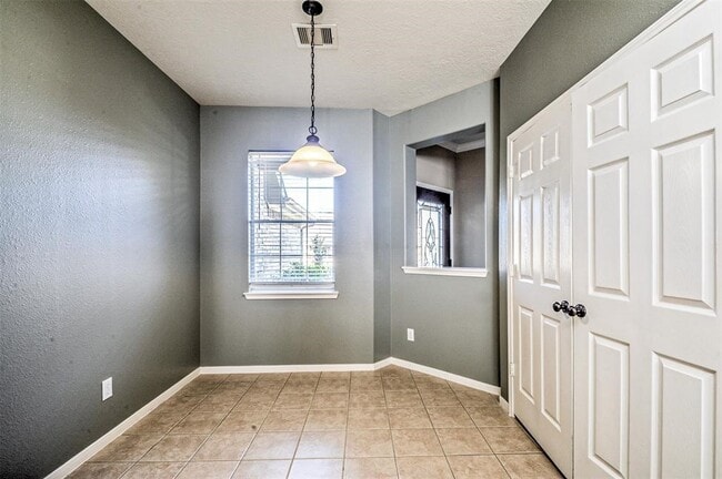 Building Photo - 4634 Arbor Ln