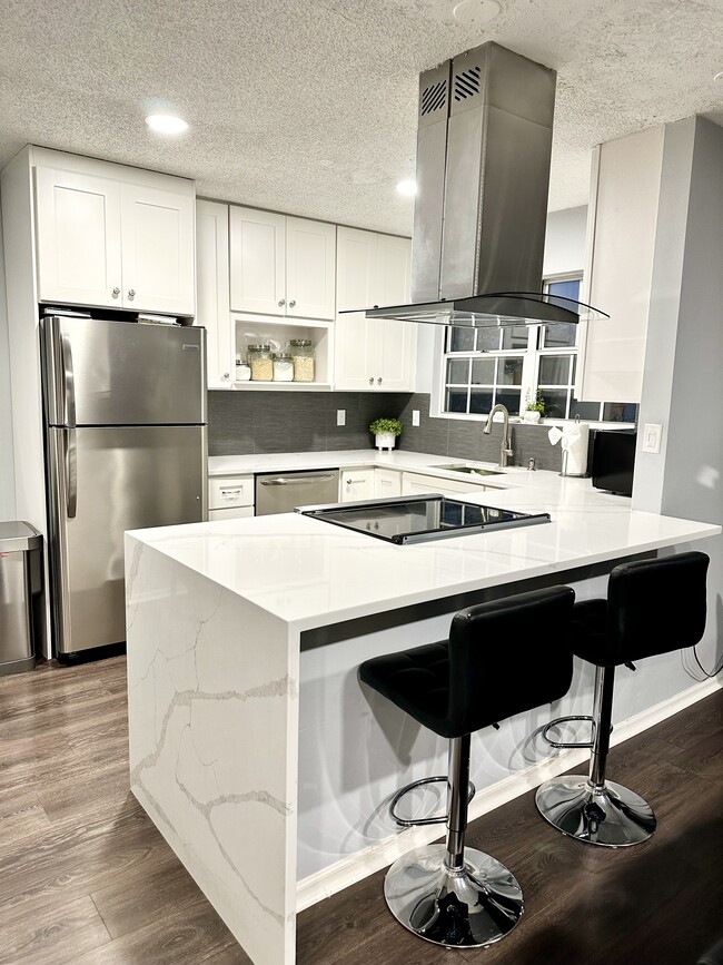 Kitchen - 1119 Huntmaster Ter NE