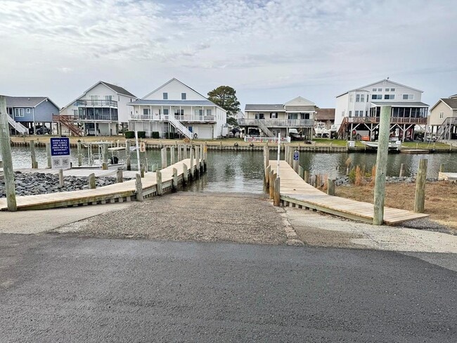 Building Photo - 37444 Castaway Dr