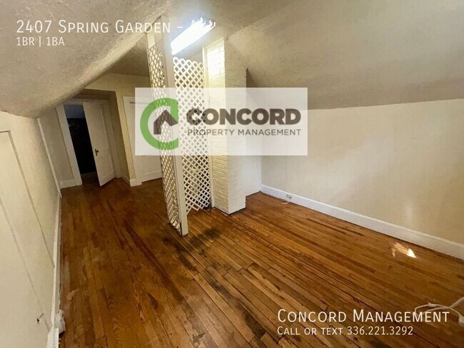Building Photo - 2407 Spring Garden St