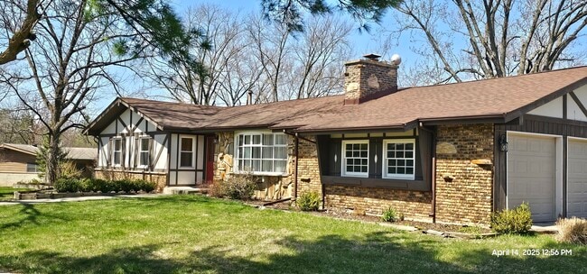 Primary Photo - 222 Frances Ln