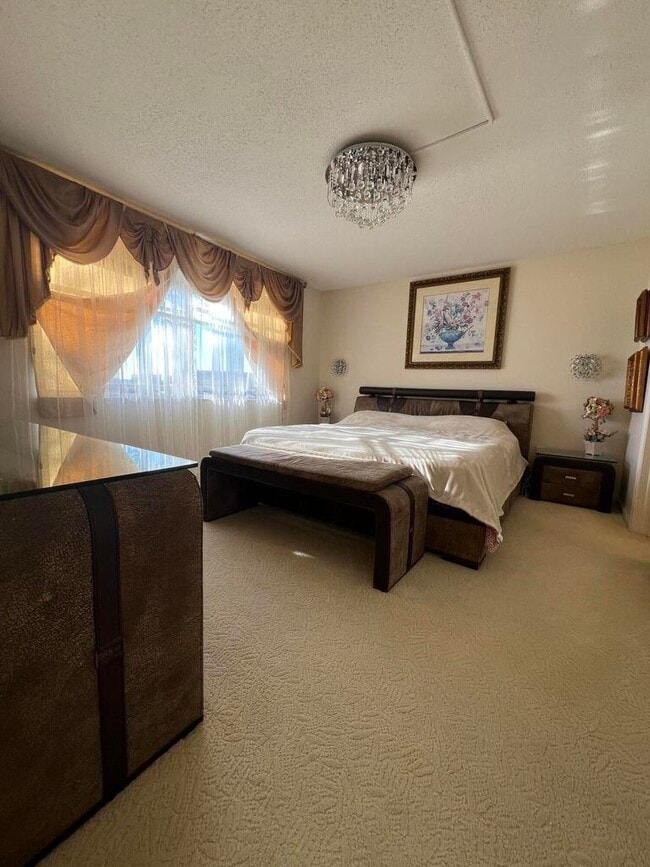 Building Photo - 14575 Bonaire Blvd