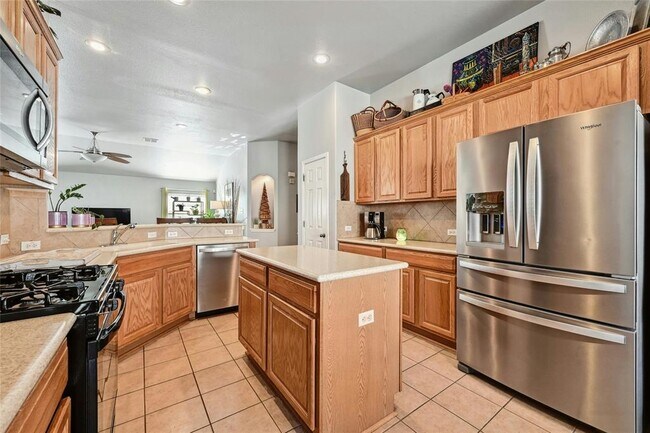 Building Photo - 932 Great Sand Dunes Ave