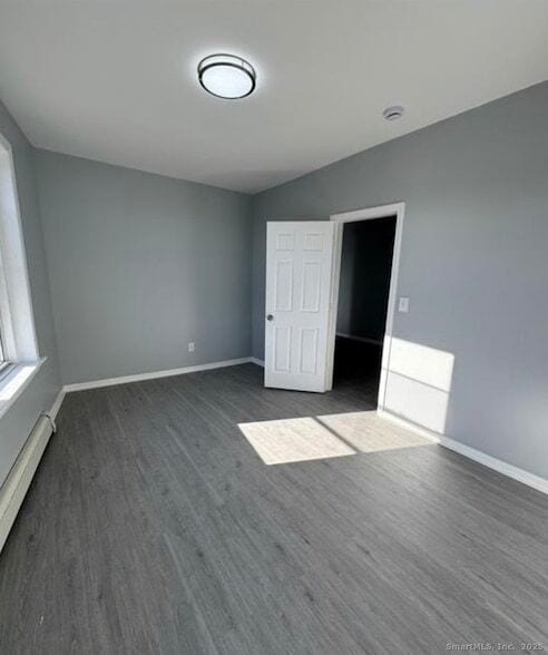 Building Photo - 511 E Main St