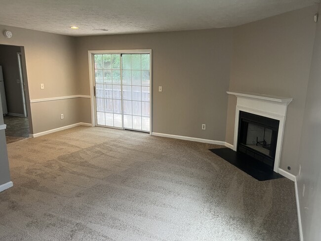 Building Photo - 3476 Kingswood Run