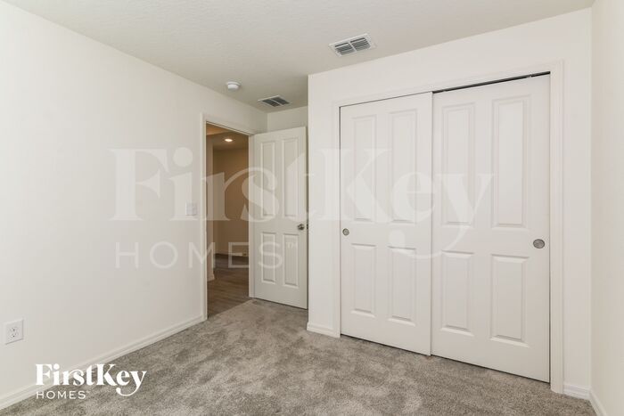 Building Photo - 16540 Centipede St