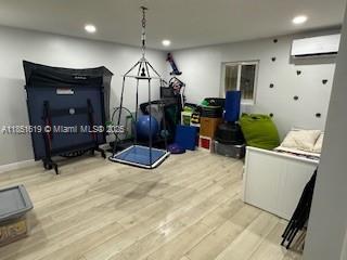Building Photo - 9525 Denver Ct