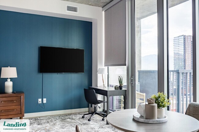 Building Photo - 151 S State St