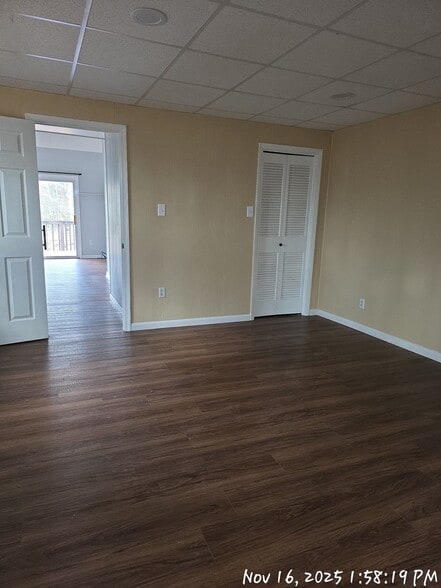 Building Photo - 1010 Eisenhower Way